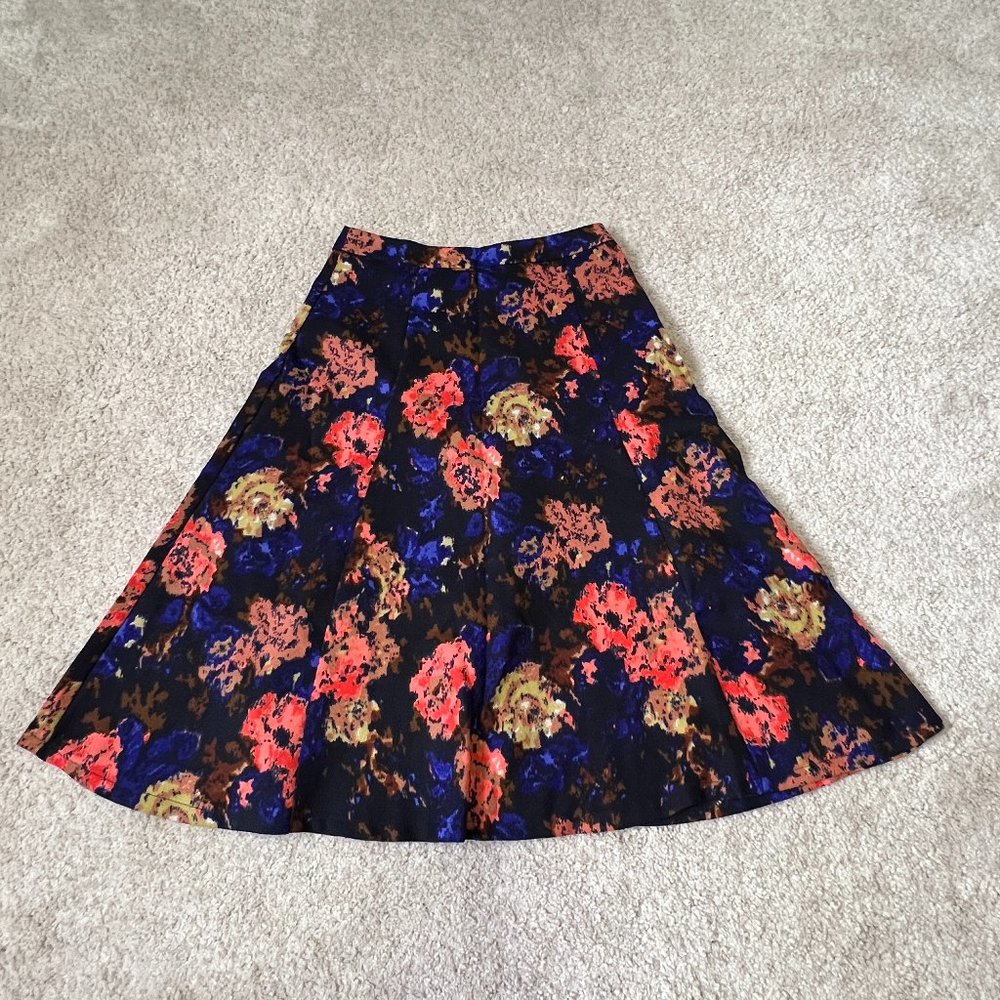 Astr Skirt Size Small Floral Midi Black Orange Navy Floral Print Casual A-Line
